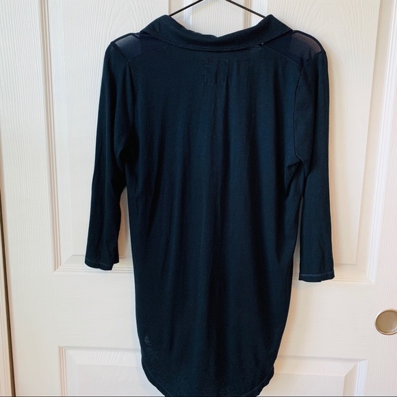 Hollister Top - Picture 2 of 7